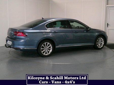 2017 Volkswagen Passat HIGHLINE BE 1.6 TDI MANUAL 6SPEED FWD 120HP thumbnail