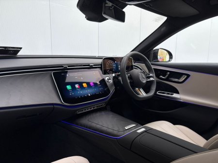 2025 Mercedes-Benz E Class - thumbnail 9