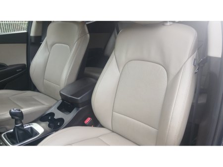 2018 Hyundai Santa Fe **NEW NCT 2028** 2.2 D EXECUTIVE 4WD 5dr - IRISH CAR €19,995 thumbnail