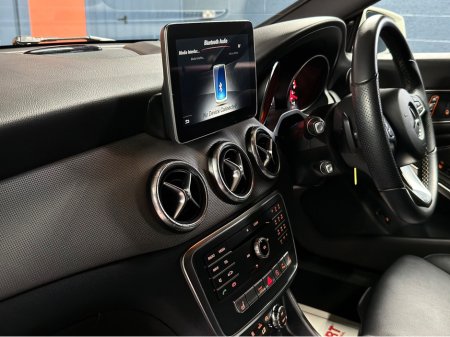 2017 Mercedes-Benz CLA Class - thumbnail 36