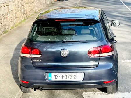 2012 Volkswagen Golf - thumbnail 8