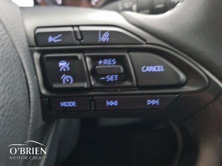 2024 Toyota Yaris Cross - thumbnail 17