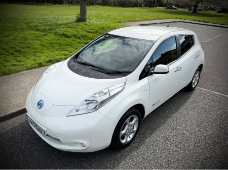 2015 Nissan Leaf - thumbnail 12