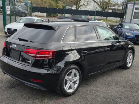 2017 Audi A3 - thumbnail 9