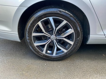 2020 Volkswagen Passat - thumbnail 7