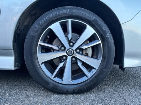 2019 Nissan Leaf 40K EV SV 40KW '18 5DR AUTO 4DR €12,950 thumbnail