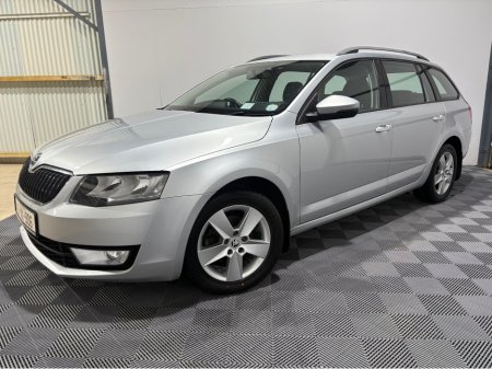 2016 Skoda Octavia 1.6 TDI 11 110HP 4DR COMBI AMBITION €9,950 thumbnail