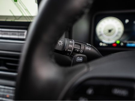 2024 Hyundai Kona 2024 Hyundai Kona EV Premium/SOH 100%/1yr warranty €24,888 thumbnail