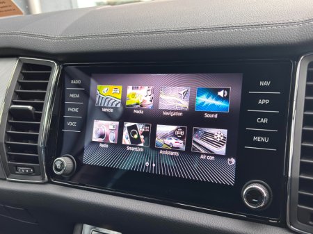 2023 Skoda Kodiaq 2.0TDi Ambition DSG 150HP €41,995 thumbnail