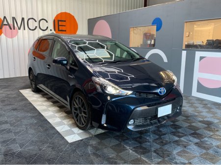 2017 Toyota Prius Alpha TOYOTA PRIUS ALPHA  / Only 24k KMs / Automatic 1.8 Hybrid / 7 seater