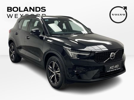 2026 Volvo XC40 - thumbnail 1