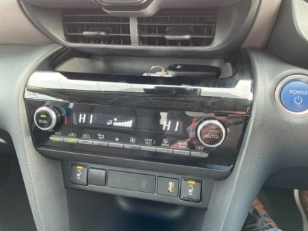 2022 Toyota Yaris Cross - SOL - BiTone - 1.5 Hybrid - Automatic - 1 Previous Owner - EUR 190 Tax // Remote Central Locking // Front Electric Windows // Rear Electric Windows // Electric Mirrors // Heated Mirrors €27,895 thumbnail