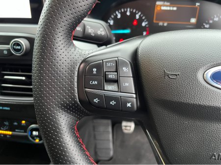 2022 Ford Focus ESTATE ST-LINE STYLE PETROL //KEYLESS ENTRY//ADAPTIVE CRUISE CONTROL// €21,950 thumbnail