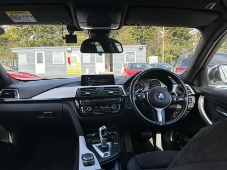 2017 BMW 3 Series - thumbnail 14