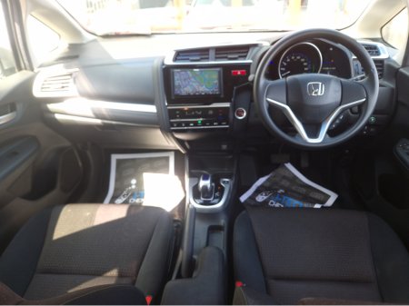 2016 Honda Fit HYBRID 5DR AUTO €7,950