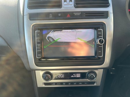 2016 Volkswagen Polo - thumbnail 9