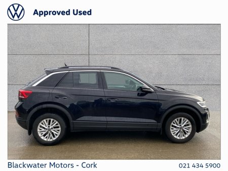 2023 Volkswagen T-Roc 1.0TSI 110BHP LIFE €27,995 thumbnail