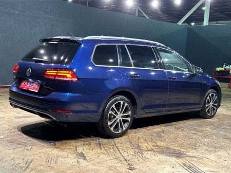 2020 Volkswagen Golf ESTATE 1.2L TSI - COMFORT LINE MEISTER - DIAMOND CUT ALLOYS - REVERSE CAMERA - CRUISE CONTROL - PADDLE SHIFT €19,950 thumbnail