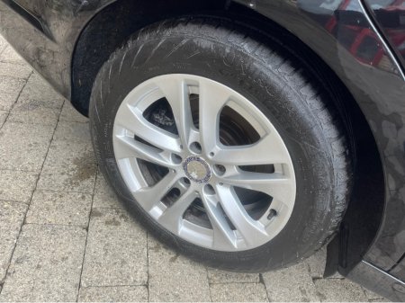 2013 Mercedes-Benz C Class - thumbnail 10