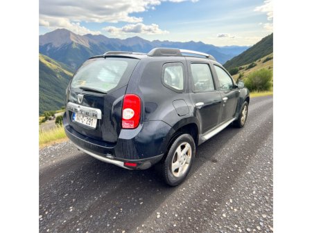 2014 Dacia Duster 1.5 dCi 110 SIGNATURE €4,888 thumbnail