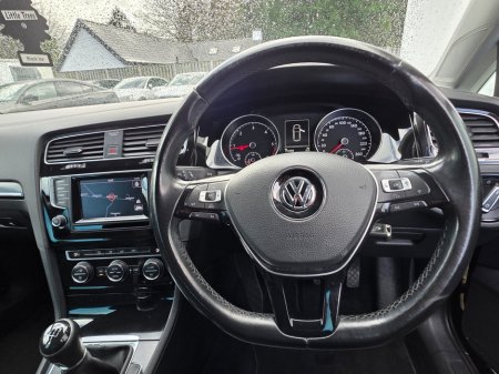 2015 Volkswagen Golf - thumbnail 8