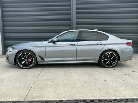 2023 BMW 5 Series - photo 4