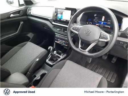 2025 Volkswagen T-Cross T-CROSS 1.0 TSI M5F 95HP €29,950 thumbnail