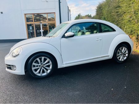 2015 Volkswagen Beetle - thumbnail 8