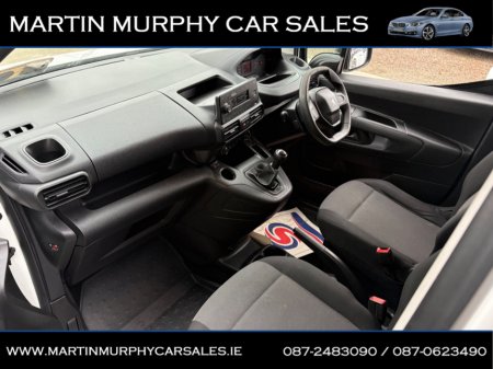 2019 Peugeot Partner - thumbnail 7