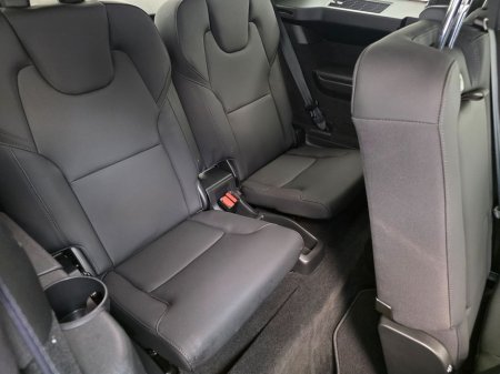 2025 Volvo XC90 - thumbnail 11