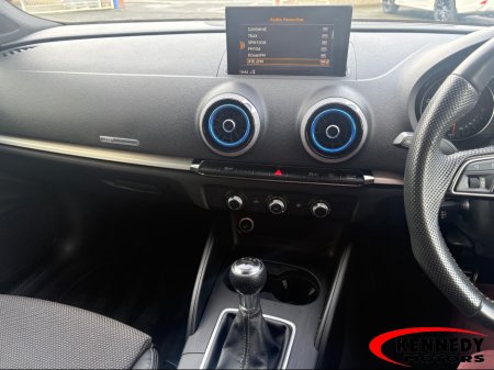 2019 Audi A3 - thumbnail 11