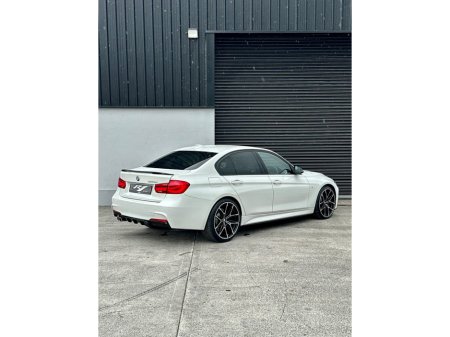 2018 BMW 3 Series  €25,995