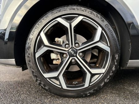 2023 Kia Niro 1.6 K3 Plug in hybrid €32,995 thumbnail