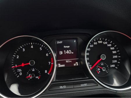 2015 Volkswagen Polo - thumbnail 15