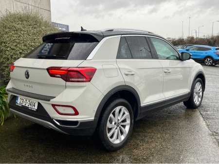 2023 Volkswagen T-Roc STYLE 1.0 PETROL //HIGH SPEC//HALF LEATHER HEATED SEATS//PANORAMIC GLASS ROOF//SAT NAV//REVERSE CAMERA// €27,950
