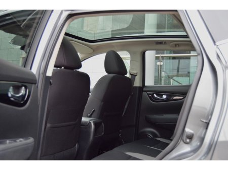 2019 Nissan Qashqai 1.3 PET SV, 12 Months Warranty €18,995 thumbnail