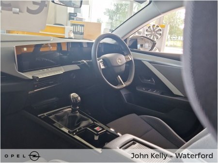 2026 Opel Astra SC 1.2 thumbnail