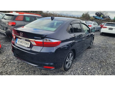 2017 Honda Grace - thumbnail 12