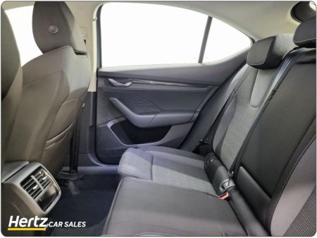 2024 Skoda Octavia AMBITION 110HP Petrol Manual €25,745 thumbnail