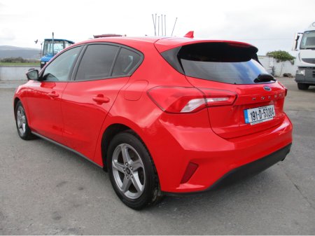 2019 Ford Focus - view 2