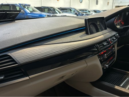 2015 BMW X5 25D M SPORT 7 SEATER €24,950 thumbnail