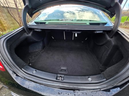 2017 Mercedes-Benz E Class E 200 d 200D 4DR Auto €23,950 thumbnail