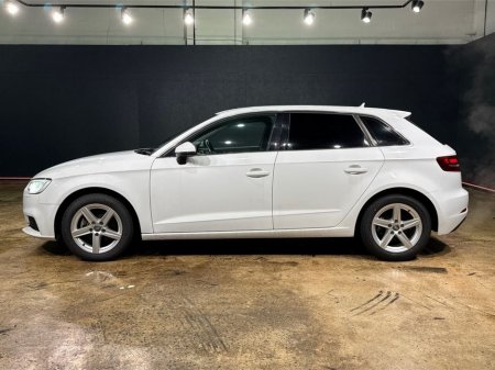 2017 Audi A3 1.4 TFSI - FACTORY ALLOYS - REVERSE CAMERA - CRUISE CONTROL €17,450 thumbnail