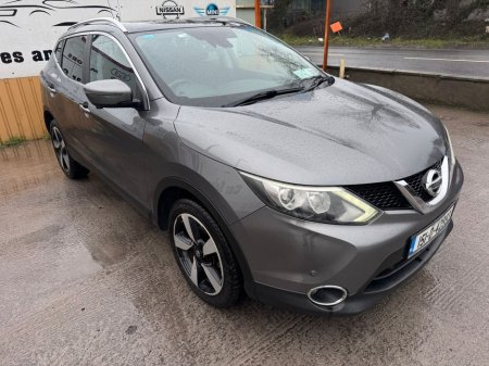 2015 Nissan Qashqai 1.2 DIG-T 115PS 5DR N-TEC+ €8,750 thumbnail