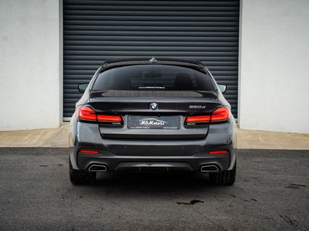 2022 BMW 5 Series - thumbnail 5