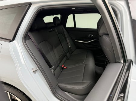 2024 BMW 3 Series 330E M SPORT LCI II *HUGE SPEC* €54,990 thumbnail