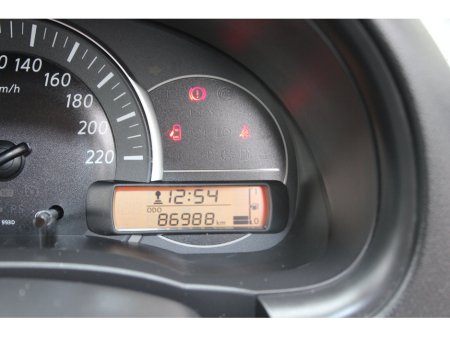 2016 Nissan Micra - thumbnail 14