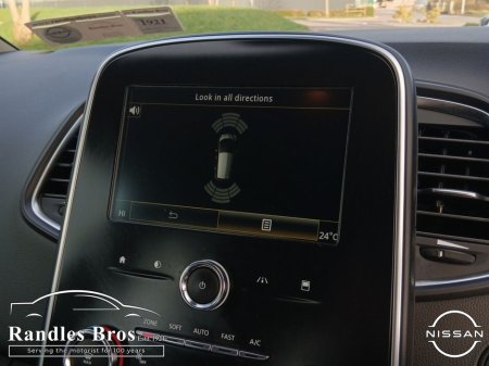 2019 Renault Scenic - thumbnail 18