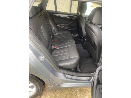 2023 BMW 5 Series D 5TSA 4DR AUTO €43,950 thumbnail