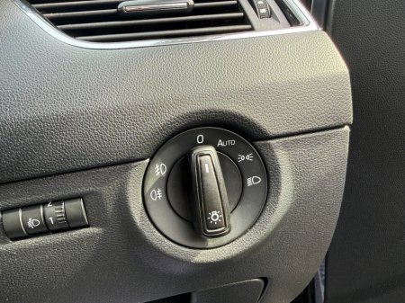 2016 Skoda Octavia - thumbnail 27